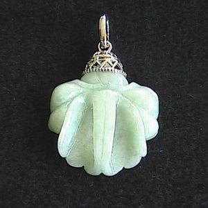 Apple Green Jadeite Jade Flower Pendant